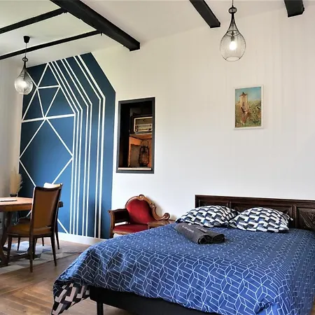 아파트 Du Tourneur Au Coeur De Cirq