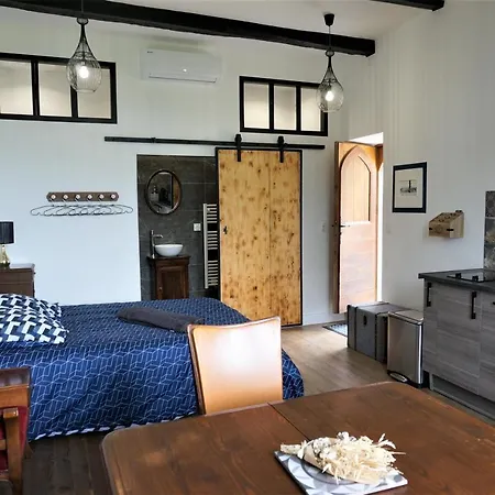 Du Tourneur Au Coeur De Cirq *